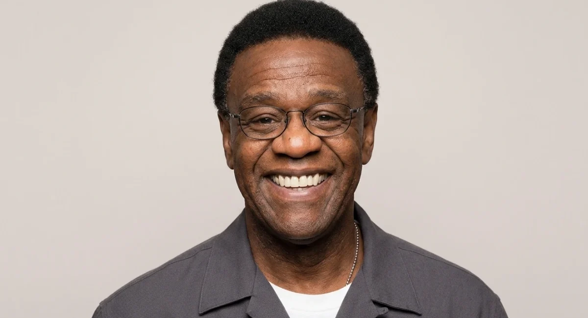 Al Green net worth 2026 - soul legend smiling on stage