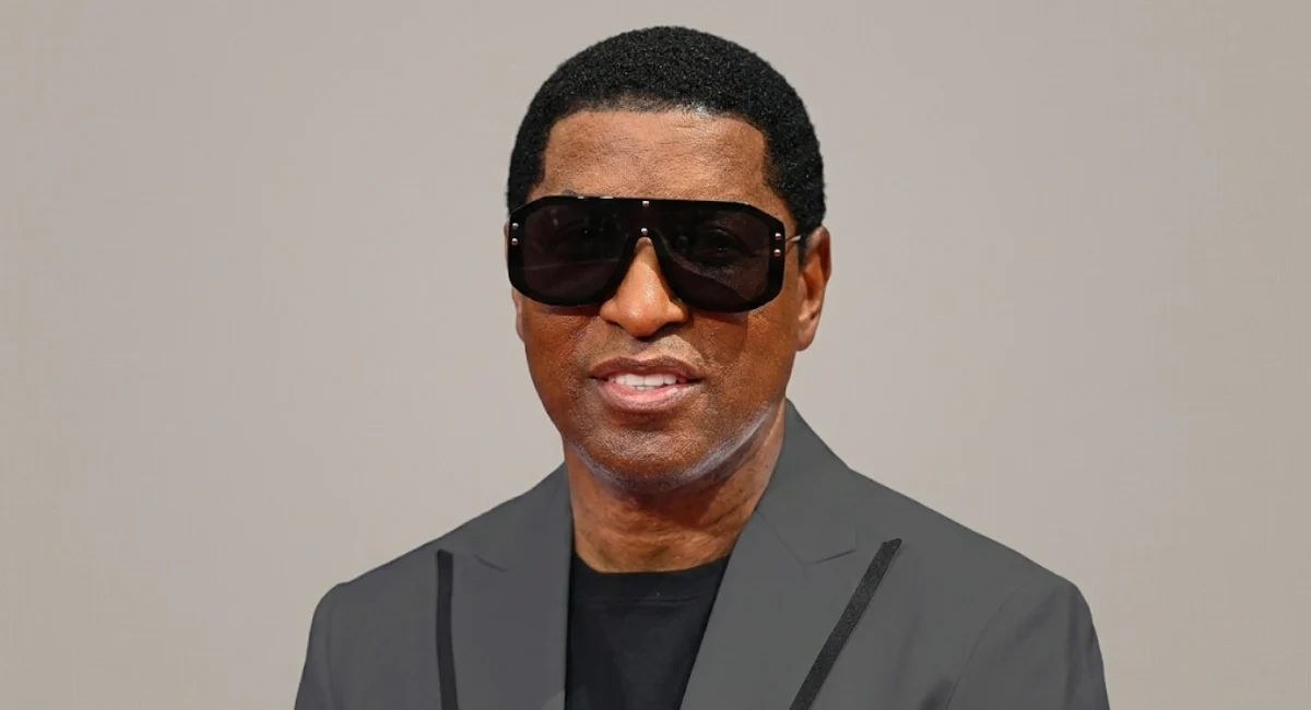 Babyface Kenneth Edmonds net worth 2026 — R&B singer and music producer