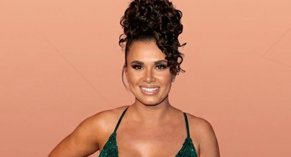 Joy Taylor age 39 – Fox Sports host and sports broadcaster biography 2026