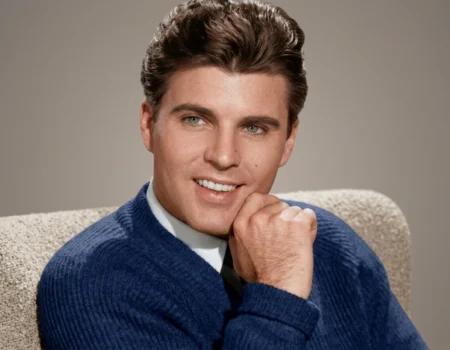 Eric Jude Crewe net worth 2026 breakdown showing income, assets, and inheritance from Ricky Nelson