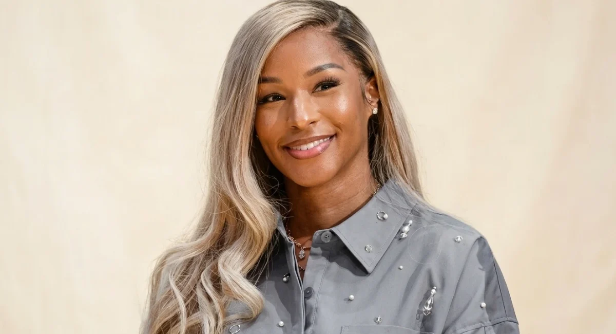 Savannah James height shown next to husband LeBron James